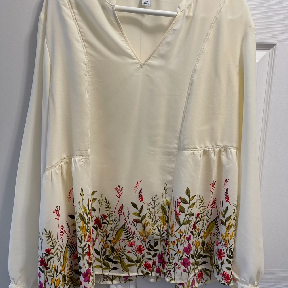 Old navy floral xxl tall blouse